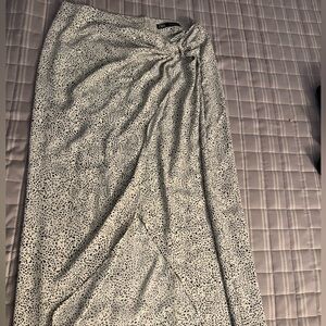 Zara Black and White Patterned Skirt
